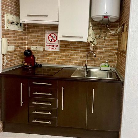 Studio Flat 150M Away From Beach Torrevieja Exterior photo